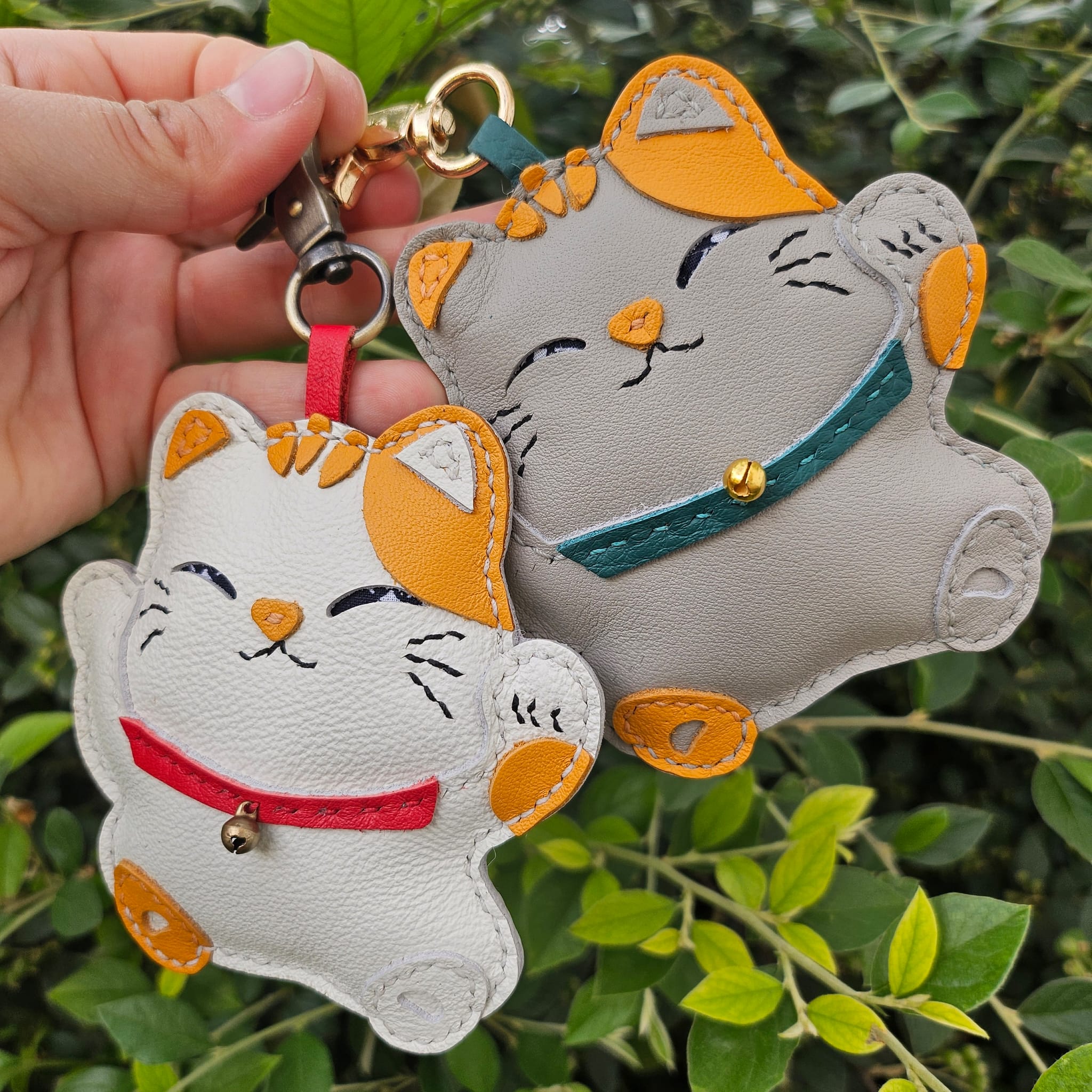 Porte-clé Totoro en cuir, cousu à la main